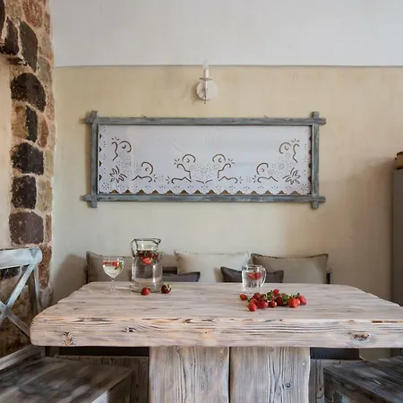 Hariton Villas Santorini Island